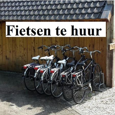Herkenhoek 5 Bedroom Apartment Heeswijk-Dinther Екстер'єр фото