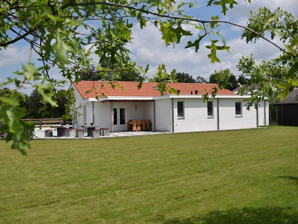 Herkenhoek 5 Bedroom Apartment Heeswijk-Dinther Екстер'єр фото