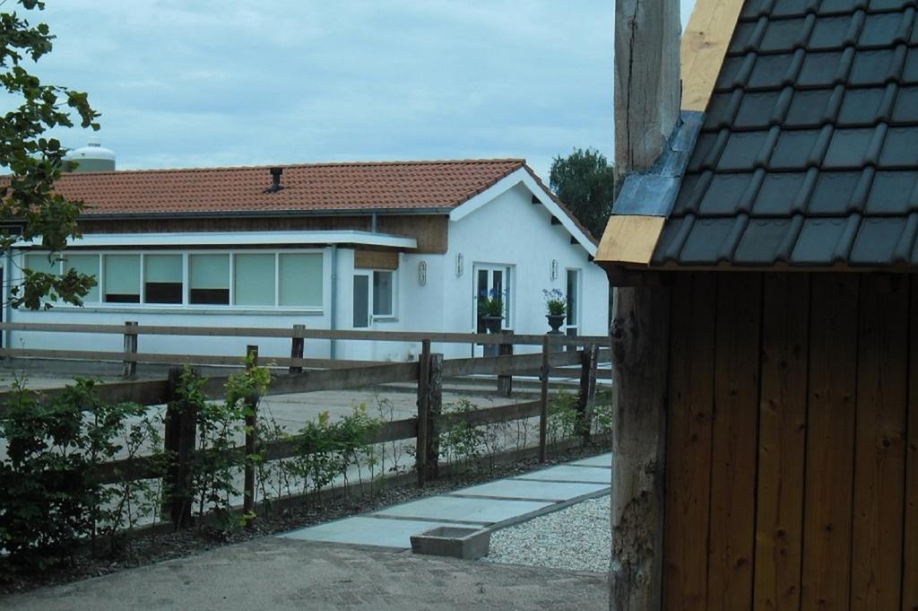Herkenhoek 5 Bedroom Apartment Heeswijk-Dinther Екстер'єр фото